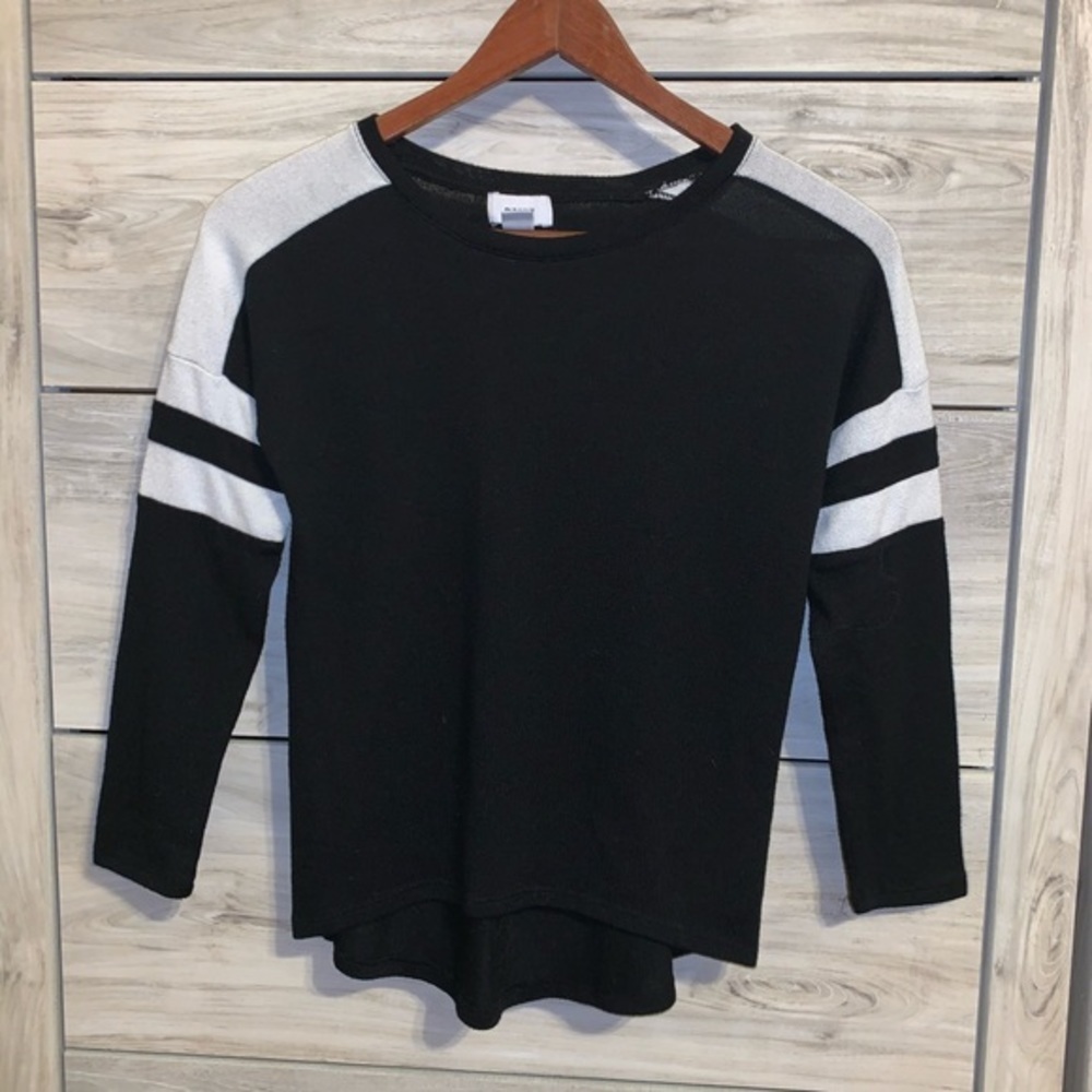 Old navy sweater